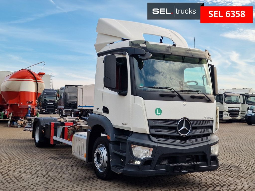 Mercedes-Benz Antos 1840 / Ladebordwand / Retarder Mercedes-Benz Antos 1840 / Ladebordwand / Retarder - شاحنات الحاويات / جسم علوي قابل للتغيير شاحنة: صور 3 Mercedes-Benz Antos 1840 / Ladebordwand / Retarder Mercedes-Benz Antos 1840 / Ladebordwand / Retarder - شاحنات الحاويات / جسم علوي قابل للتغيير شاحنة: صور 3
