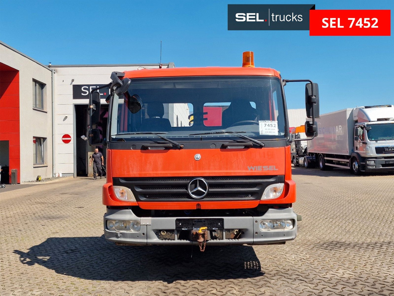 Mercedes-Benz KAMAG WBH 25 / Umsetzer / Wiesel / Rangierer - شاحنات الحاويات / جسم علوي قابل للتغيير شاحنة: صور 2 Mercedes-Benz KAMAG WBH 25 / Umsetzer / Wiesel / Rangierer - شاحنات الحاويات / جسم علوي قابل للتغيير شاحنة: صور 2