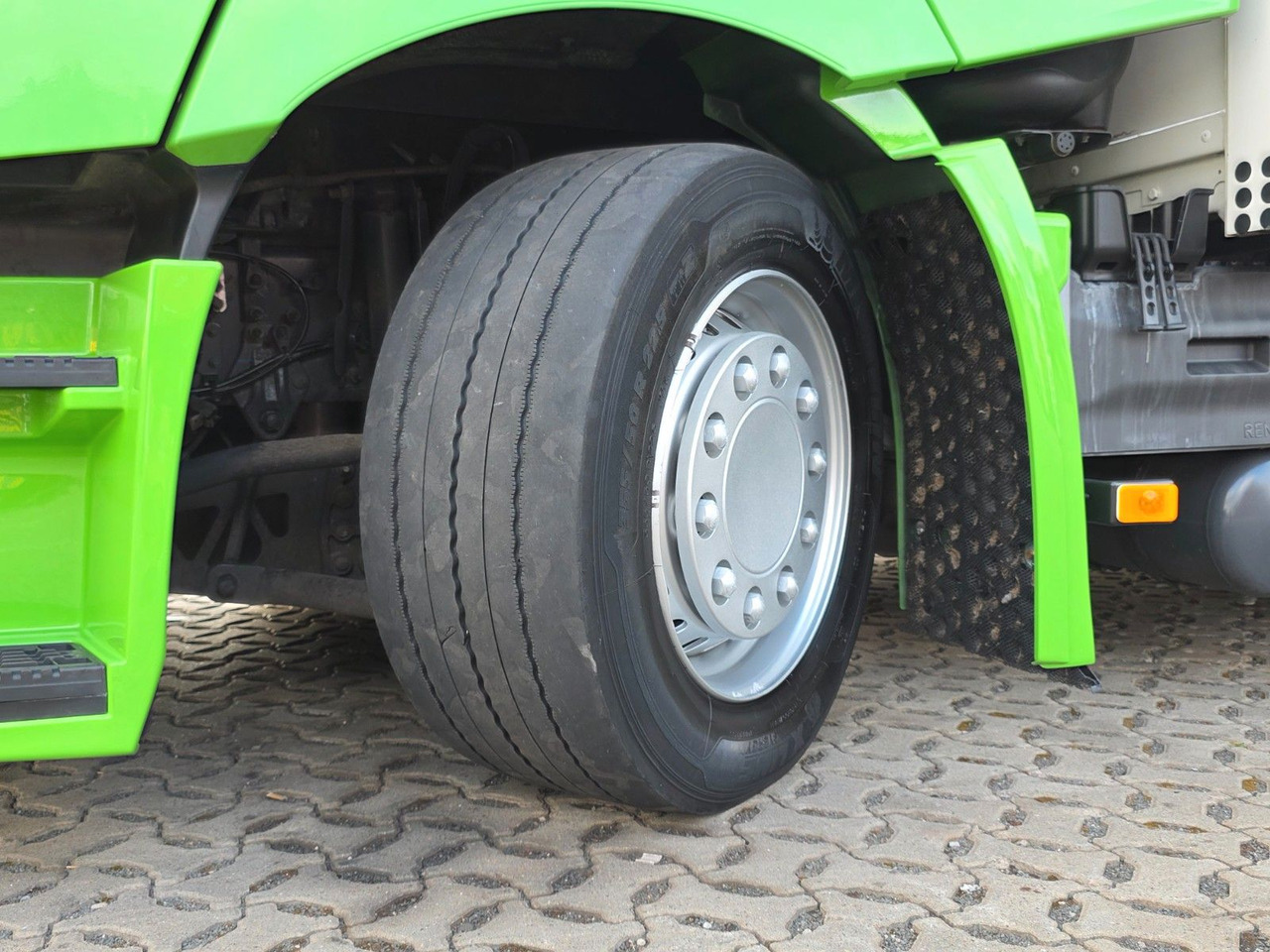 شاحنة ستارة Renault T High 480 / Retarder / Jumbo / 6D: صور 27 شاحنة ستارة Renault T High 480 / Retarder / Jumbo / 6D: صور 27