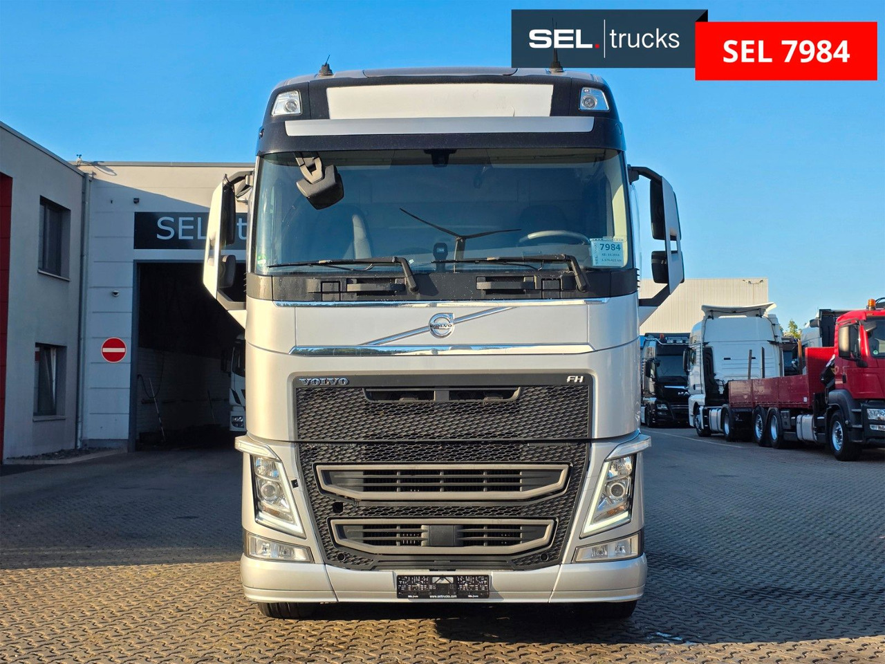 Volvo FH 460 / Nebenabtrieb / Standklimaanlage - شاحنة جرار: صور 2 Volvo FH 460 / Nebenabtrieb / Standklimaanlage - شاحنة جرار: صور 2