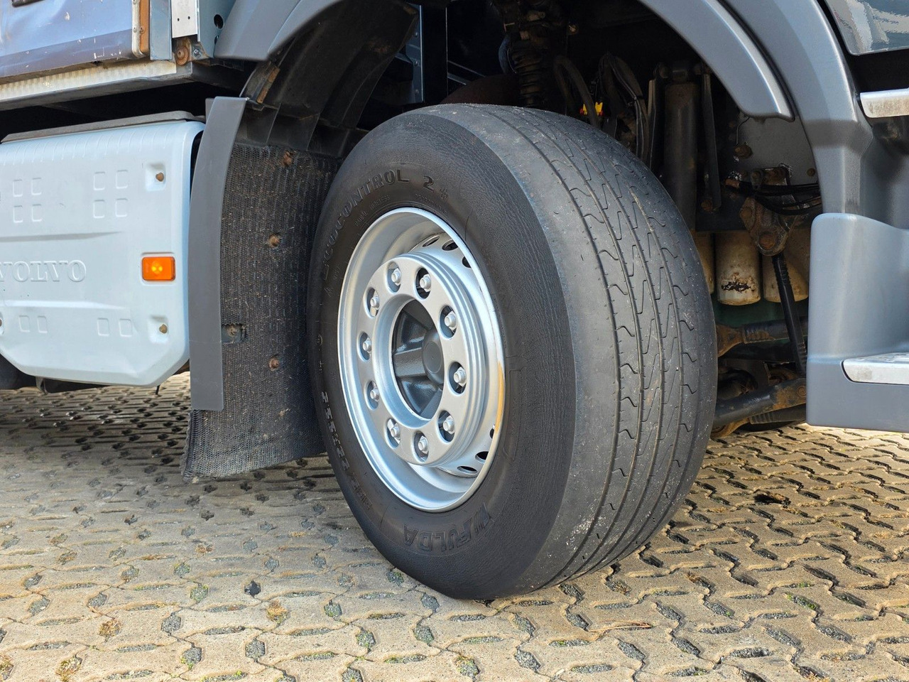 شاحنة ستارة Volvo FM 410 / Ladebordwand / Lenkachse: صور 41