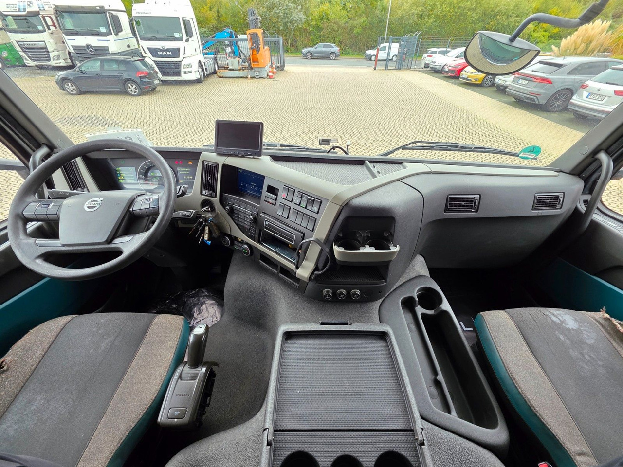 شاحنة ستارة Volvo FM 410 / Ladebordwand / Lenkachse: صور 34