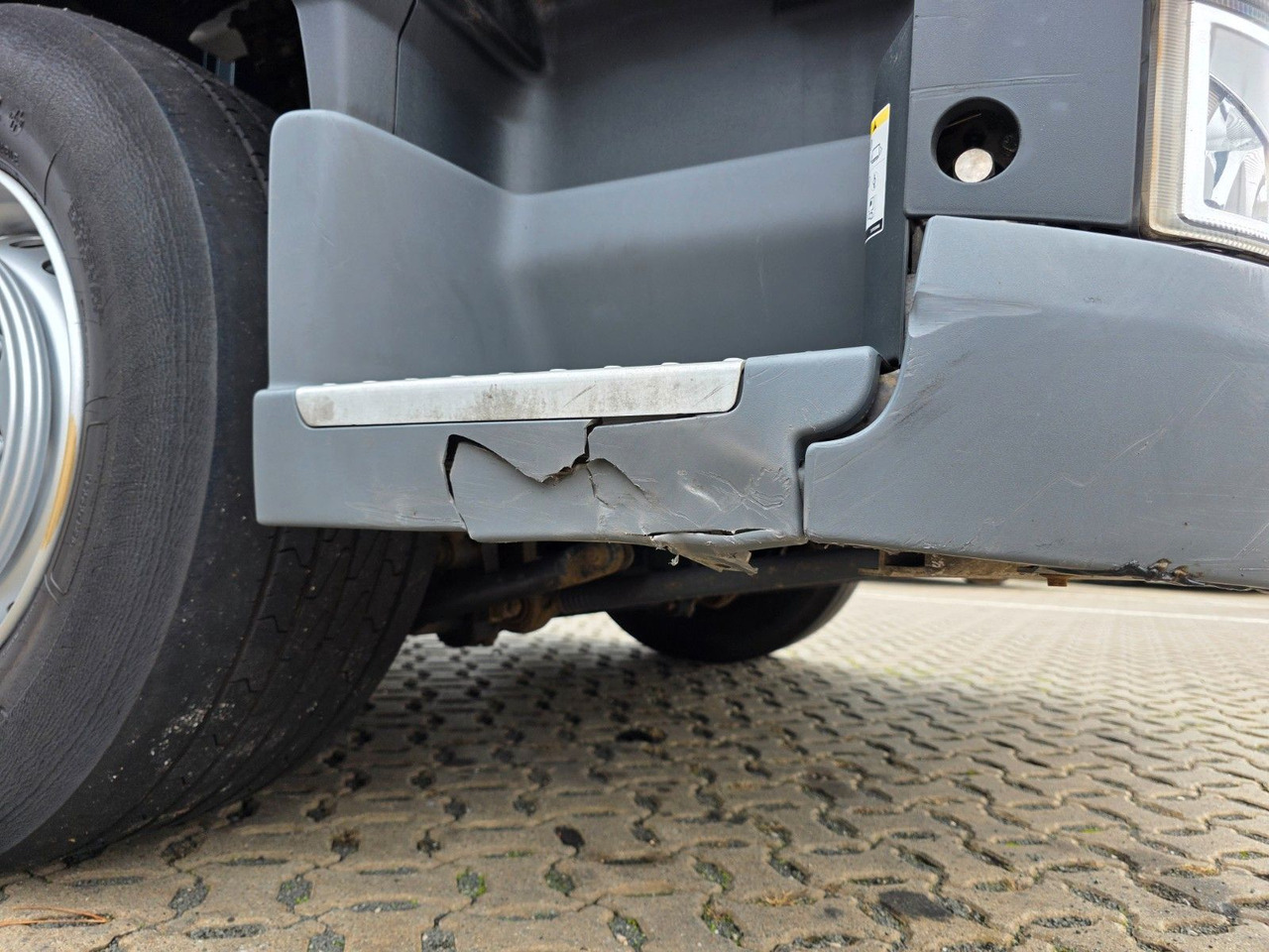 شاحنة ستارة Volvo FM 410 / Ladebordwand / Lenkachse: صور 49
