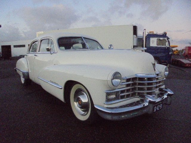 Cadillac Fleetwood sedan - سيدان: صور 3 Cadillac Fleetwood sedan - سيدان: صور 3