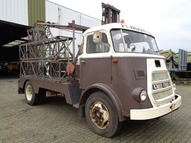 DAF 1300 BB NL KENTEKEN - شاحنة كرين: صور 3 DAF 1300 BB NL KENTEKEN - شاحنة كرين: صور 3