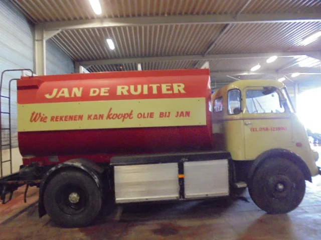 DAF 1600 A1600DF 360 - شاحنة صهريج: صور 5 DAF 1600 A1600DF 360 - شاحنة صهريج: صور 5