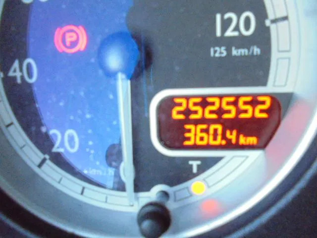 شاحنة القمامة DAF CF 75.250 6X2 FAN EEV: صور 12 شاحنة القمامة DAF CF 75.250 6X2 FAN EEV: صور 12