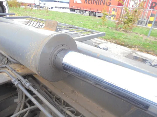 شاحنة ذات الخطاف DAF XF 106 510 8X2 TRIPLE NL TRUCK: صور 18 شاحنة ذات الخطاف DAF XF 106 510 8X2 TRIPLE NL TRUCK: صور 18