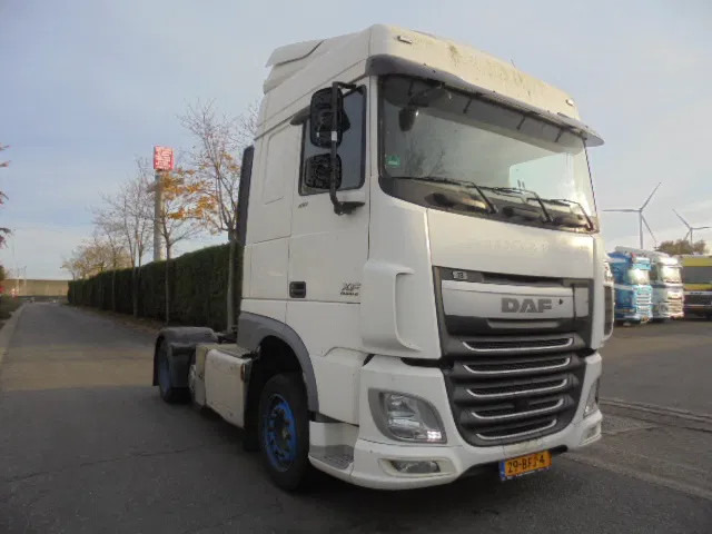 DAF XF 410 6X2 NL TRUCK - شاحنة جرار: صور 3 DAF XF 410 6X2 NL TRUCK - شاحنة جرار: صور 3