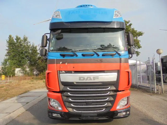 DAF XF 440 FT MEGA - شاحنة جرار: صور 2 DAF XF 440 FT MEGA - شاحنة جرار: صور 2