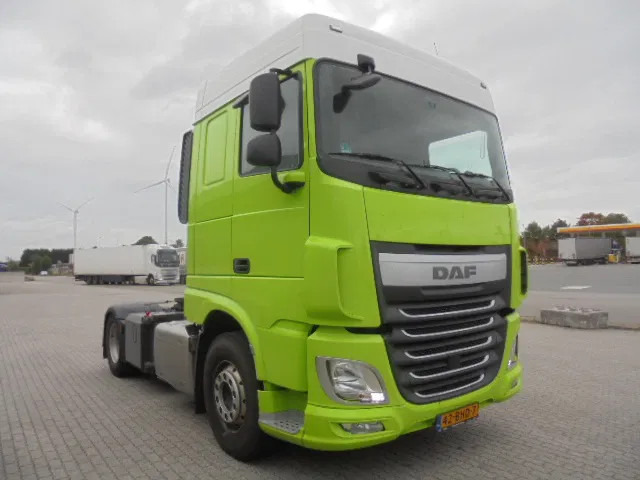 DAF XF 440 RTI COMPRESSOR NL TRUCK APK 05-26 - شاحنة جرار: صور 3 DAF XF 440 RTI COMPRESSOR NL TRUCK APK 05-26 - شاحنة جرار: صور 3
