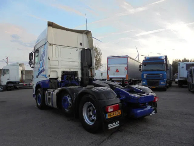 DAF XF 460 6X2 RHD - شاحنة جرار: صور 5 DAF XF 460 6X2 RHD - شاحنة جرار: صور 5