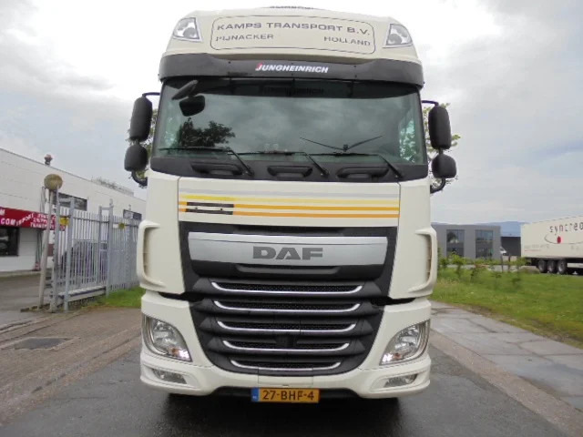 DAF XF 460 FT EUR6 - شاحنة جرار: صور 2 DAF XF 460 FT EUR6 - شاحنة جرار: صور 2