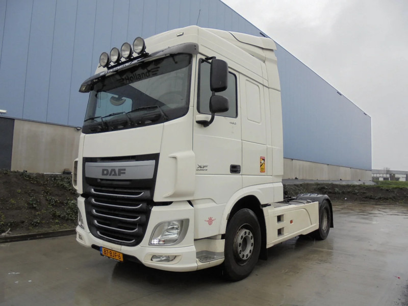 DAF XF 460 - شاحنة جرار: صور 1 DAF XF 460 - شاحنة جرار: صور 1