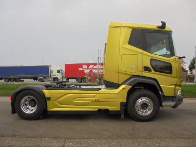 DAF XF 480 FT + HYDRAULICS MET FABRIEKS GARANTIE - شاحنة جرار: صور 2 DAF XF 480 FT + HYDRAULICS MET FABRIEKS GARANTIE - شاحنة جرار: صور 2