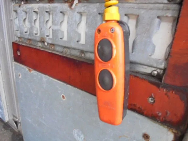 بصندوق مغلق نصف مقطورة Hertoghs LPRS9 NL KENTEKEN 1 JAAR APK: صور 10 بصندوق مغلق نصف مقطورة Hertoghs LPRS9 NL KENTEKEN 1 JAAR APK: صور 10