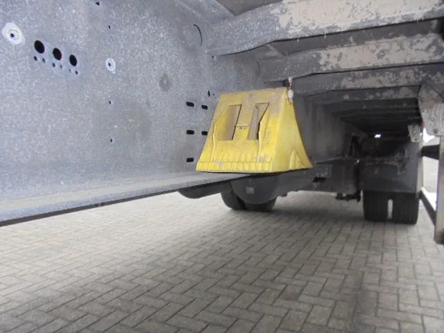 بصندوق مغلق نصف مقطورة Hertoghs LPRS9 NL KENTEKEN 1 JAAR APK: صور 12 بصندوق مغلق نصف مقطورة Hertoghs LPRS9 NL KENTEKEN 1 JAAR APK: صور 12