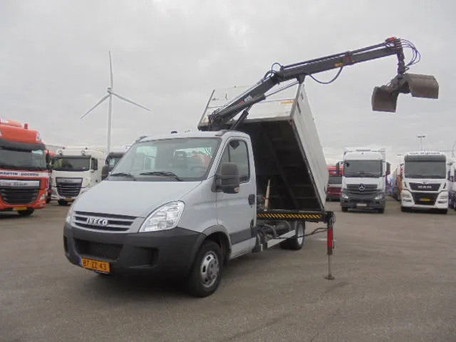 Iveco Daily 50 C18 NL TRUCK - قلابات, شاحنة كرين: صور 1 Iveco Daily 50 C18 NL TRUCK - قلابات, شاحنة كرين: صور 1