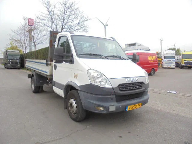 Iveco Daily 65 C17 NL CAR RIJBEWIJS B - الشاحنات الصغيرة المسطحة, الشاحنات الصغيرة كابينة مزدوجة: صور 3 Iveco Daily 65 C17 NL CAR RIJBEWIJS B - الشاحنات الصغيرة المسطحة, الشاحنات الصغيرة كابينة مزدوجة: صور 3