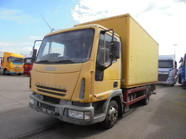 Iveco Eurocargo 75E15 - بصندوق مغلق شاحنة: صور 1 Iveco Eurocargo 75E15 - بصندوق مغلق شاحنة: صور 1