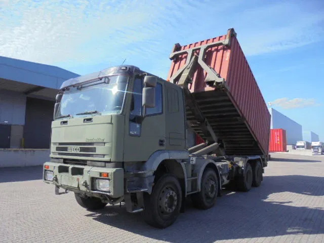 Iveco Eurotrakker 410 E37H - شاحنة ذات الخطاف: صور 2 Iveco Eurotrakker 410 E37H - شاحنة ذات الخطاف: صور 2