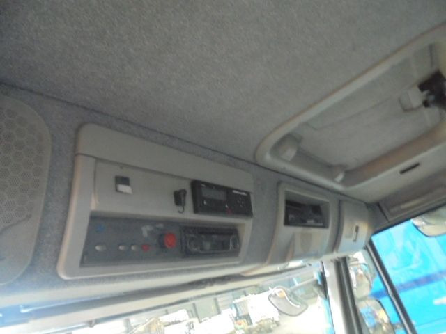 Iveco Stralis 270 LNG ENGINE NOT OK إيجار Iveco Stralis 270 LNG ENGINE NOT OK: صور 11 Iveco Stralis 270 LNG ENGINE NOT OK إيجار Iveco Stralis 270 LNG ENGINE NOT OK: صور 11