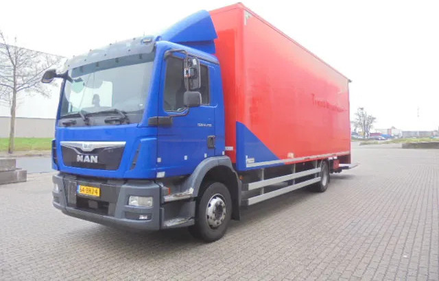 MAN TGM 12.250 NL TRUCK TUV 06-26 - بصندوق مغلق شاحنة: صور 1 MAN TGM 12.250 NL TRUCK TUV 06-26 - بصندوق مغلق شاحنة: صور 1