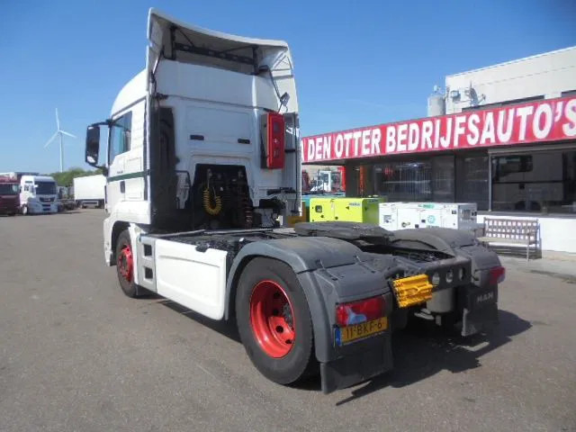 MAN TGS 320 LX - شاحنة جرار: صور 5 MAN TGS 320 LX - شاحنة جرار: صور 5