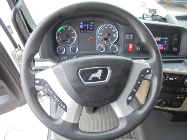 MAN TGX 26.500 XXL 6X2 NIEUW TYPE TACHOGRAAF إيجار MAN TGX 26.500 XXL 6X2 NIEUW TYPE TACHOGRAAF: صور 17 MAN TGX 26.500 XXL 6X2 NIEUW TYPE TACHOGRAAF إيجار MAN TGX 26.500 XXL 6X2 NIEUW TYPE TACHOGRAAF: صور 17