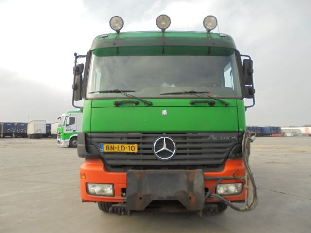 Mercedes-Benz 1831 Bitumensprayer - موزع الأسفلت: صور 2 Mercedes-Benz 1831 Bitumensprayer - موزع الأسفلت: صور 2