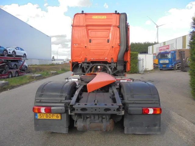 Mercedes-Benz Actros 1842 LS ENGINE NOT OK - شاحنة جرار: صور 5 Mercedes-Benz Actros 1842 LS ENGINE NOT OK - شاحنة جرار: صور 5