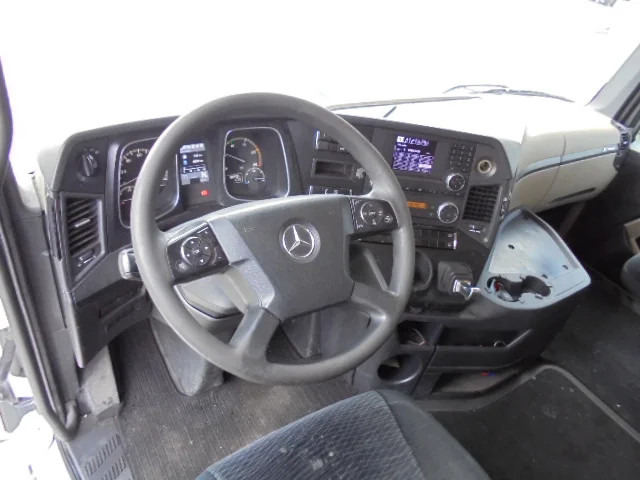 شاحنة جرار Mercedes-Benz Actros 1842 LS EUR6: صور 8 شاحنة جرار Mercedes-Benz Actros 1842 LS EUR6: صور 8