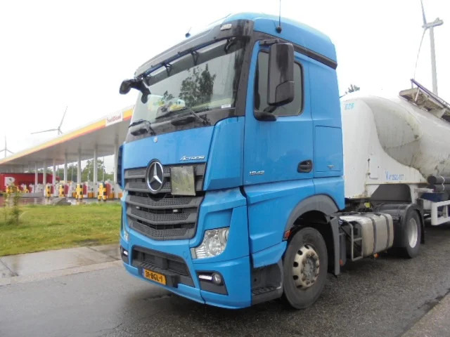 Mercedes-Benz Actros 1842 LS EUR6 - شاحنة جرار: صور 1 Mercedes-Benz Actros 1842 LS EUR6 - شاحنة جرار: صور 1