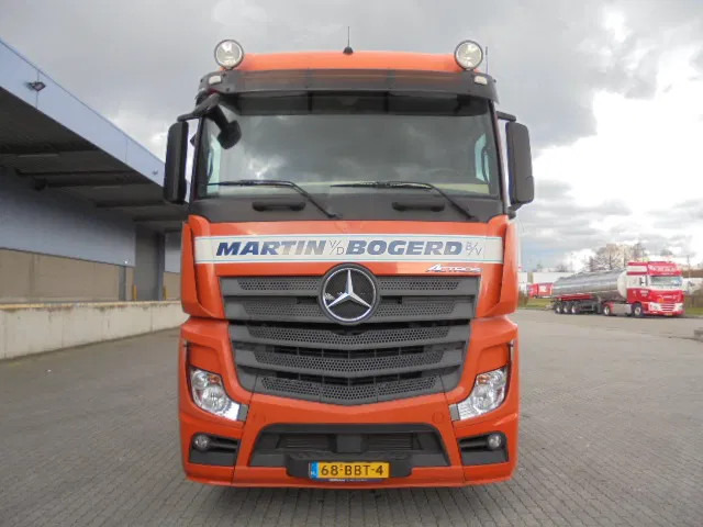 Mercedes-Benz Actros 1842 LS NL TRUCK - شاحنة جرار: صور 2 Mercedes-Benz Actros 1842 LS NL TRUCK - شاحنة جرار: صور 2