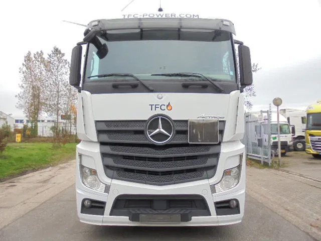 Mercedes-Benz Actros 1845 LS ADR - شاحنة جرار: صور 2 Mercedes-Benz Actros 1845 LS ADR - شاحنة جرار: صور 2