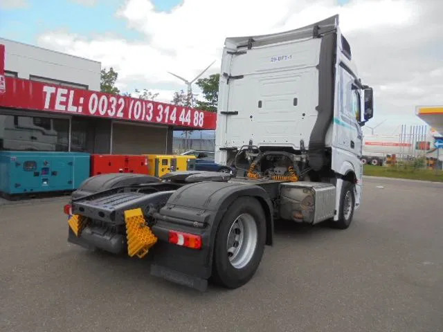 Mercedes-Benz Actros 1943 LS EUR6 - شاحنة جرار: صور 4 Mercedes-Benz Actros 1943 LS EUR6 - شاحنة جرار: صور 4