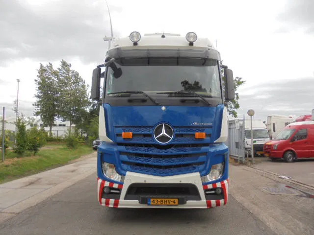 Mercedes-Benz Actros 4158 8X4 180 TON NL KENTEKEN - شاحنة جرار: صور 2 Mercedes-Benz Actros 4158 8X4 180 TON NL KENTEKEN - شاحنة جرار: صور 2