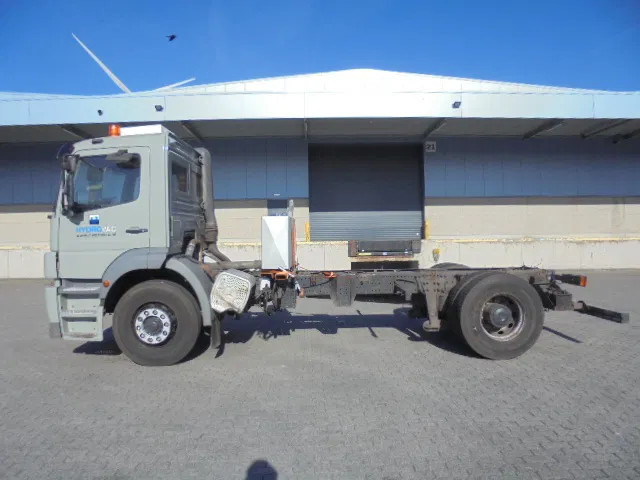 Mercedes-Benz Atego 1828 L NL TRUCK - الشاسيه شاحنة: صور 5 Mercedes-Benz Atego 1828 L NL TRUCK - الشاسيه شاحنة: صور 5
