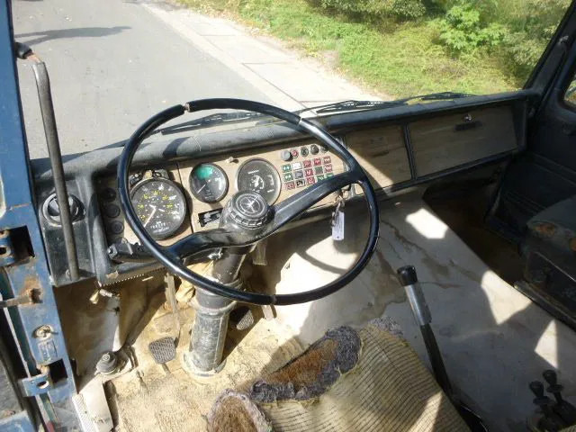 Mercedes-Benz LP LPK 2232 6X4 - قلابات: صور 4 Mercedes-Benz LP LPK 2232 6X4 - قلابات: صور 4