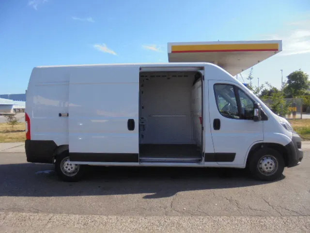 Opel Movano L3H2 2.2L BLUE HDI 140 - فان: صور 4 Opel Movano L3H2 2.2L BLUE HDI 140 - فان: صور 4