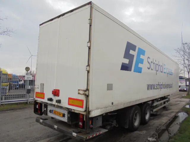 Smit ST0 1230 - بصندوق مغلق نصف مقطورة: صور 4 Smit ST0 1230 - بصندوق مغلق نصف مقطورة: صور 4