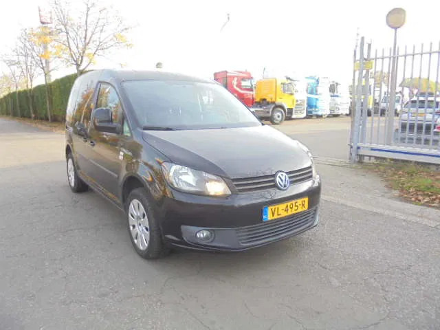 Volkswagen Caddy TD1 BLUEMOTION - فان المدمجة: صور 3 Volkswagen Caddy TD1 BLUEMOTION - فان المدمجة: صور 3