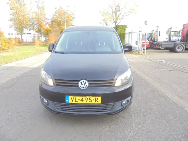 Volkswagen Caddy TD1 BLUEMOTION - فان المدمجة: صور 2 Volkswagen Caddy TD1 BLUEMOTION - فان المدمجة: صور 2
