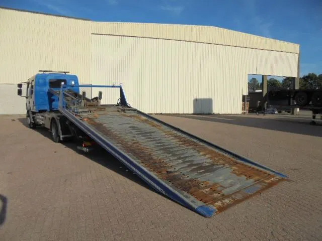 Volvo FE 280 - سيارة السحب للتصليح: صور 4 Volvo FE 280 - سيارة السحب للتصليح: صور 4