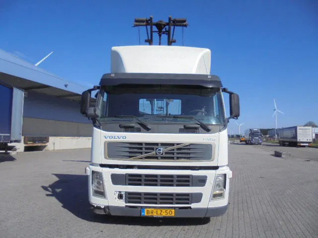 Volvo FM 260 MANUAL GEAR NL TRUCK - شاحنة - نظام الكابلات: صور 2 Volvo FM 260 MANUAL GEAR NL TRUCK - شاحنة - نظام الكابلات: صور 2