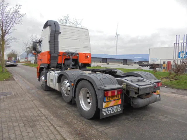 Volvo FM 410 6X2 ADR + HYDRAULICS NL TRUCK - شاحنة جرار: صور 4 Volvo FM 410 6X2 ADR + HYDRAULICS NL TRUCK - شاحنة جرار: صور 4