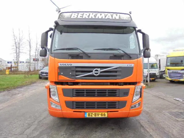 Volvo FM 410 6X2 ADR + HYDRAULICS NL TRUCK - شاحنة جرار: صور 2 Volvo FM 410 6X2 ADR + HYDRAULICS NL TRUCK - شاحنة جرار: صور 2