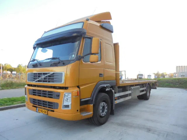 Volvo FM FM 300 LOW KM - بصندوق مغلق شاحنة: صور 1 Volvo FM FM 300 LOW KM - بصندوق مغلق شاحنة: صور 1