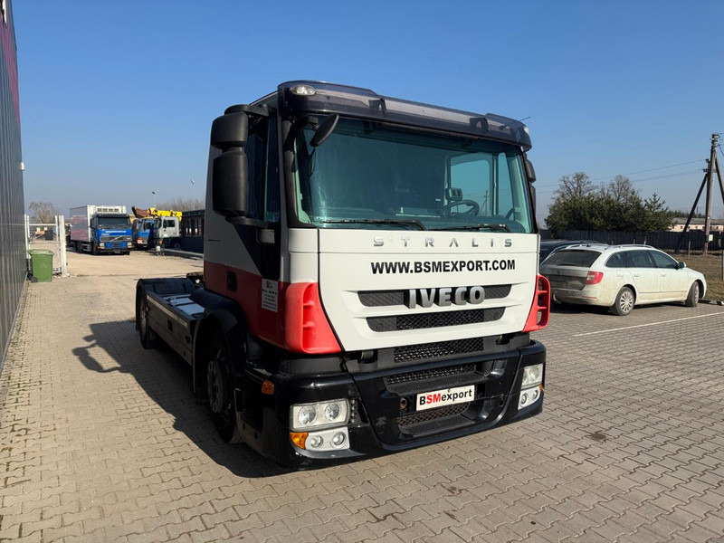 Iveco Stralis 440s42 - شاحنة جرار: صور 3 Iveco Stralis 440s42 - شاحنة جرار: صور 3