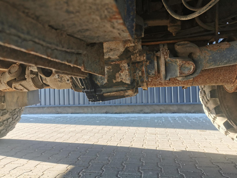 بصندوق مغلق شاحنة Kamaz NEFAZ 4208-11 9 seating places: صور 18 بصندوق مغلق شاحنة Kamaz NEFAZ 4208-11 9 seating places: صور 18